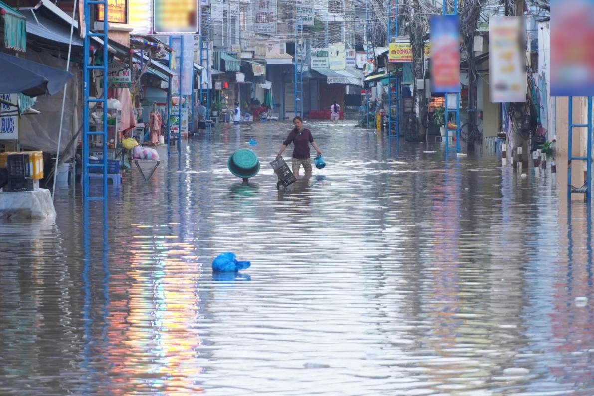 Tuyen duong Bui Huu Nghia, phuong Binh Thuy ngap nang. Anh: Ta Quang
