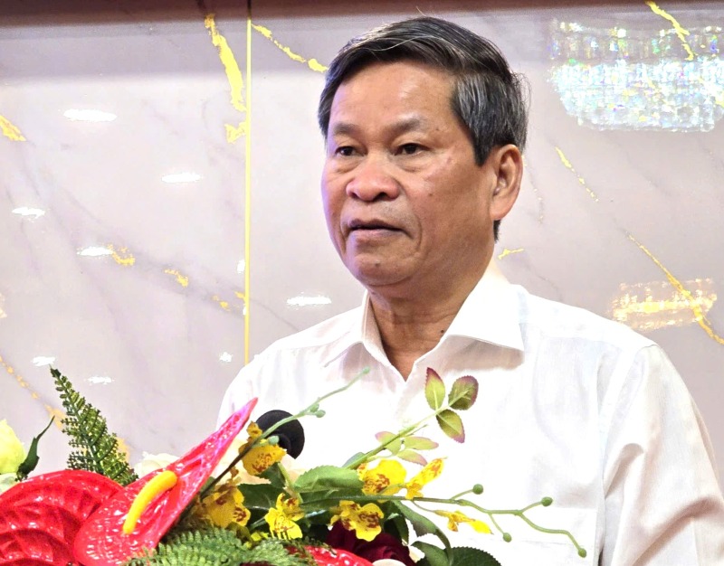 Vice President of the Vietnam General Confederation of Labor Huynh Thanh Xuan delivered the opening speech of the training course. Photo: Nam Duong