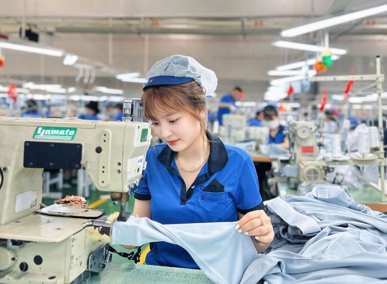 Dong Naiの会社が2 000人の労働者を募集しています。写真:CDCS提供