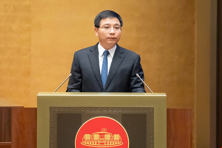 Bo truong Bo Tai chinh Nguyen Van Thang. Anh: Media Quoc hoi