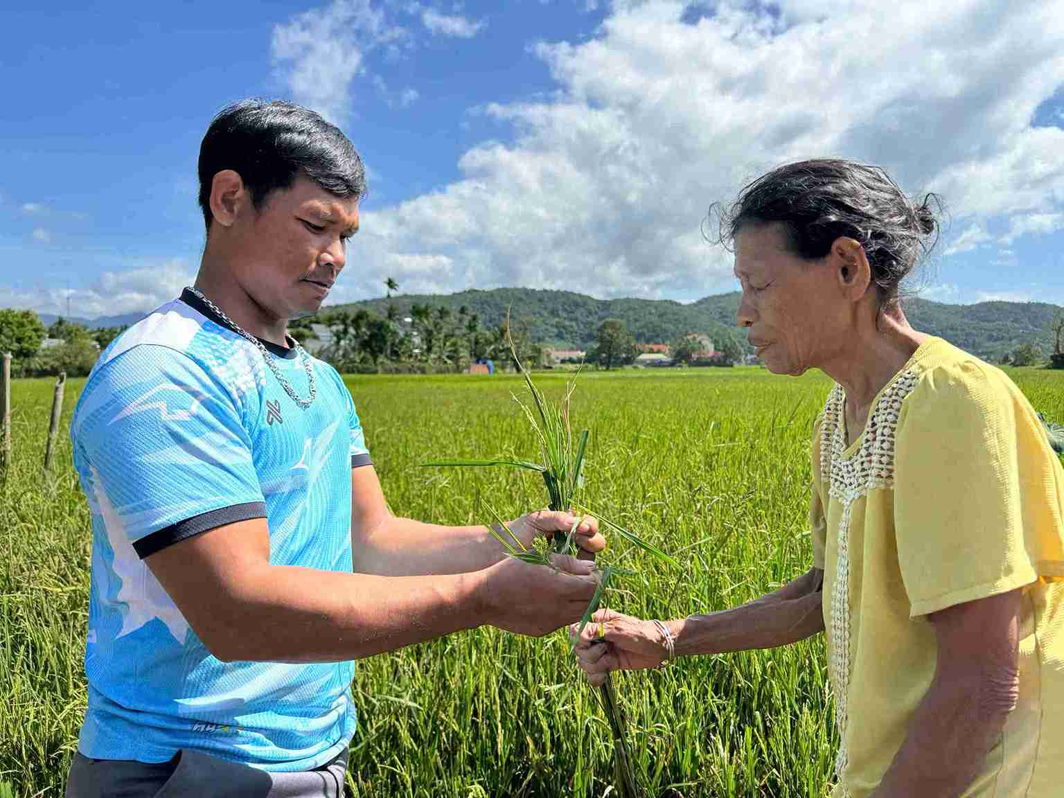 Dak Lieng commune focuses on educating the tradition of patriotism, while disseminating the application of modern science and technology in production for ethnic minorities. Photo: Thanh Thuy