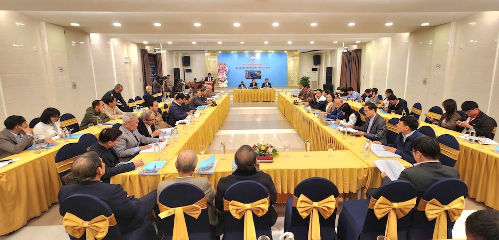 Quang canh Hoi thao khoa hoc “Do thi Hue trong dong chay lich su”. Anh: Ngo Hien