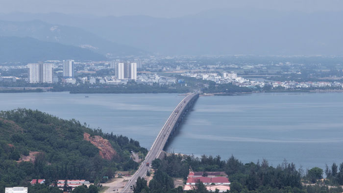 New urban area projects in Quy Nhon need to re-evaluate and review their flood drainage capacity. Photo: Thanh Tuan