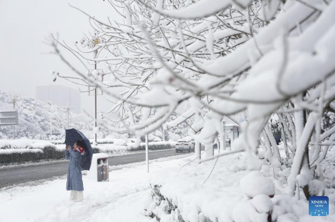 Cold air is forecast to cause severe cold this week. Photo: Xinhua