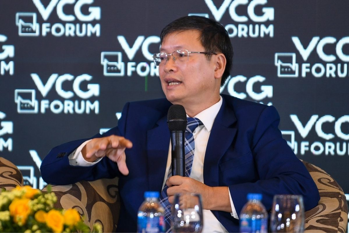 TS. Tran Quy - Vien truong Vien Phat trien Kinh te So Viet Nam chi ra phan chim va phan noi trong he sinh thai tai san so. Anh: BTC