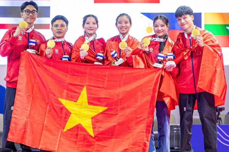 The Vietnamese sports delegation won 4 gold medals on the competition day of December 10 at the 33rd SEA Games. Photo: Minh Dan