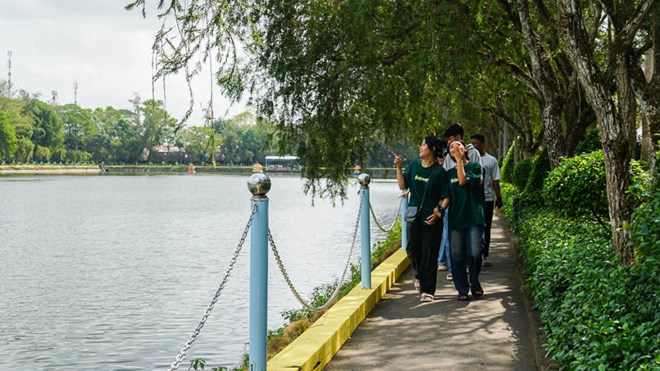 Mot goc khuon vien Khu van hoa Ho Nuoc Ngot. Anh: Phuong Anh