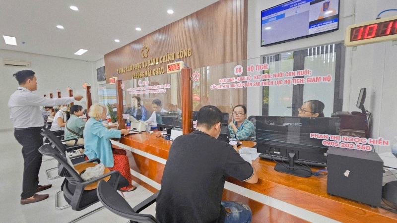 Da Nang proposes to add a group of cadres to receive additional income, based on work efficiency. Photo: Nguyen Hoang