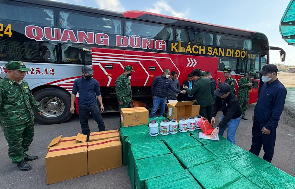 Biên phòng Quảng Trị liên tiếp phát hiện 3 vụ vận chuyển hàng lậu trên Quốc lộ 9. Ảnh: Biên phòng Quảng Trị