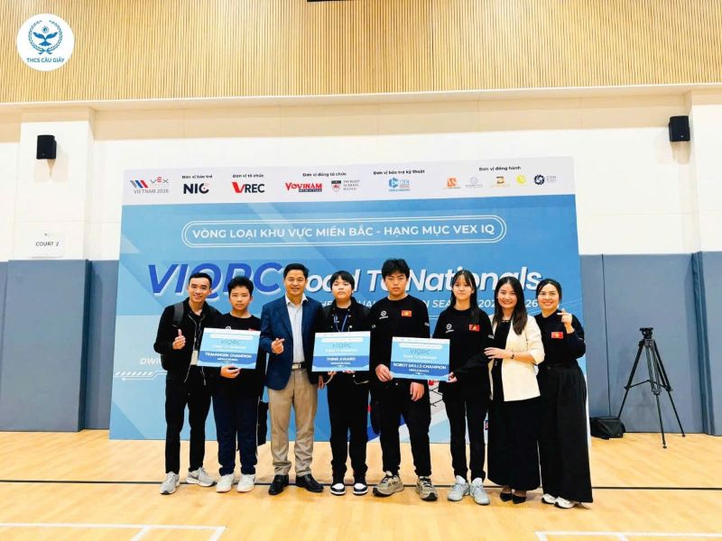 Tai Lang Son, doan Truong THCS Cau Giay tham gia Giai vo dich Quoc gia Viet Nam VEX Robotics 2026, vong loai khu vuc mien Bac. Anh: PVN