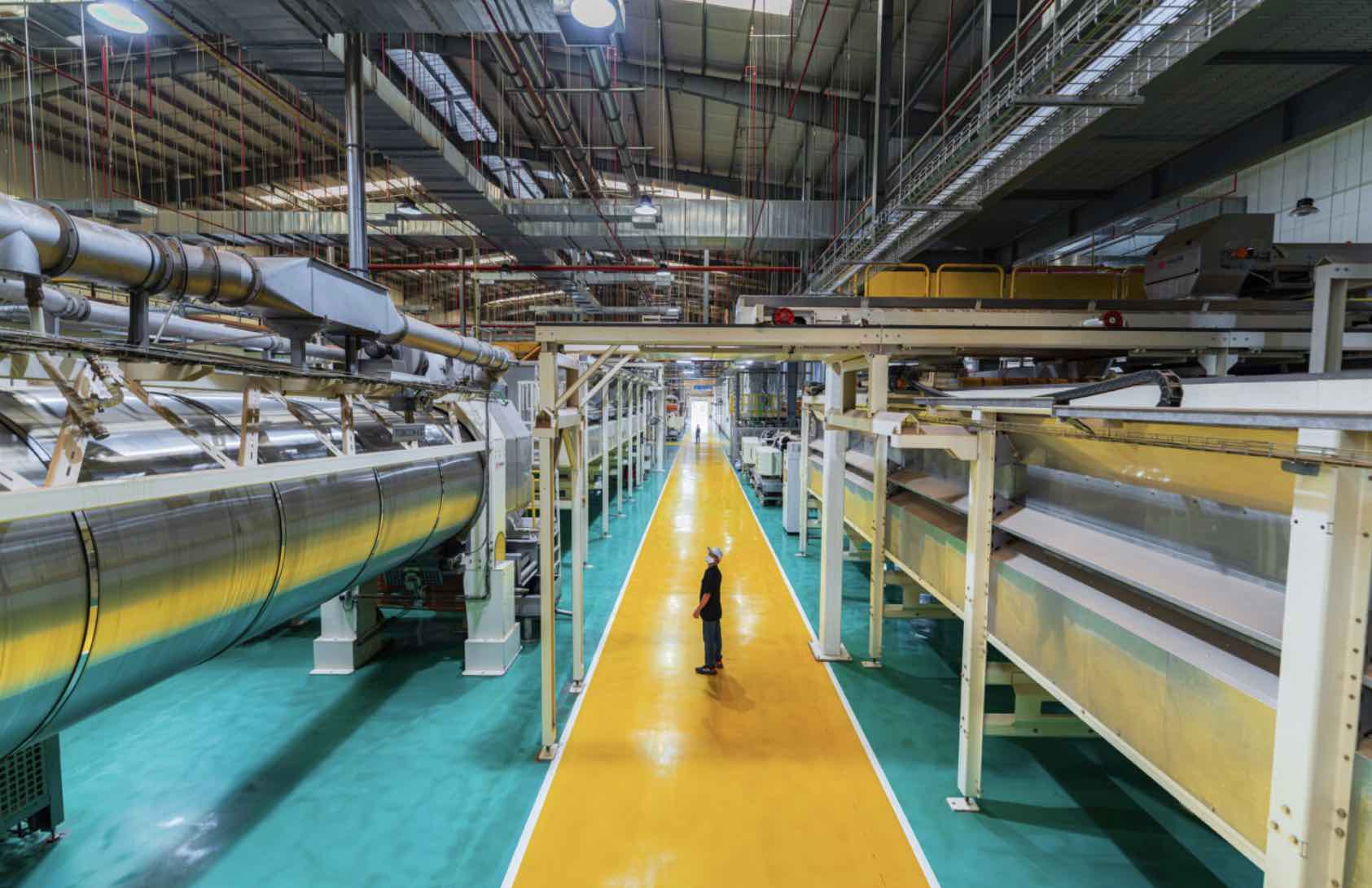 Khanh Hoa province has a project to restructure state-owned enterprises of Khanh Viet Corporation (Khatoco) until the end of 2025. Photo: Huu Long