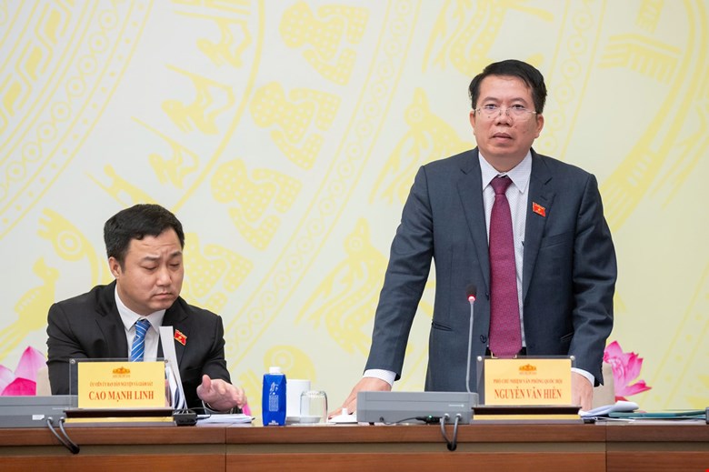 Pho Chu nhiem Van phong Quoc hoi Nguyen Van Hien. Anh: Pham Dong