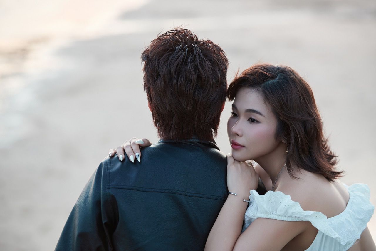 Anh: Nghe si cung cap.