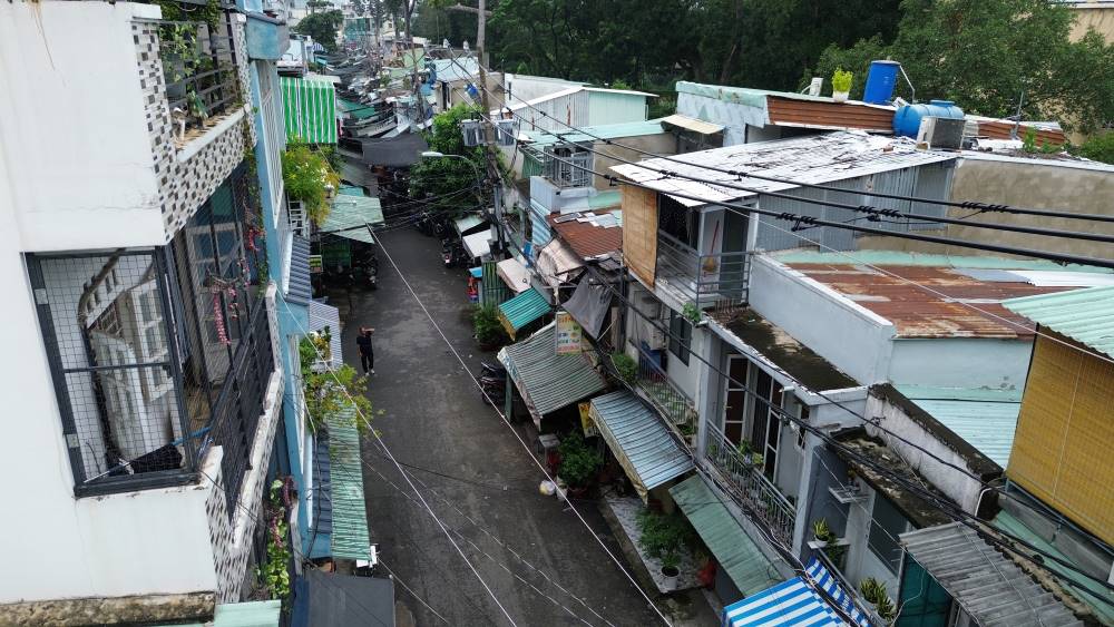 Tran Binh Trong Street in the center of Ho Chi Minh City will be expanded from 5 m to 17 m. Photo: Anh Tu
