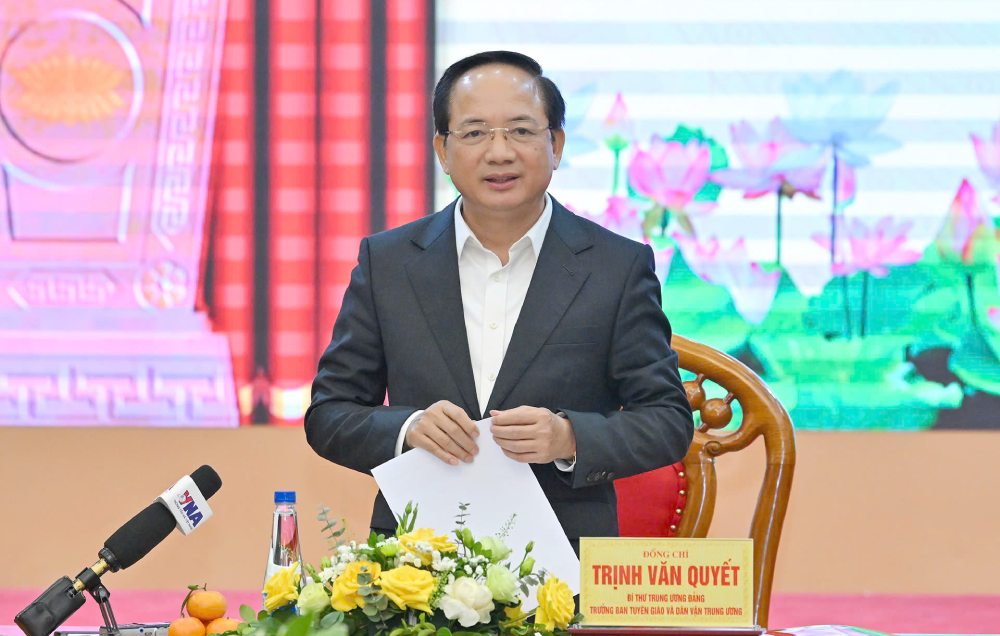 Secretary of the Party Central Committee, Head of the Central Propaganda and Mass Mobilization Commission Trinh Van Quyet stated that the press has fought resolutely against false and bad and toxic information. Photo: Ai Van