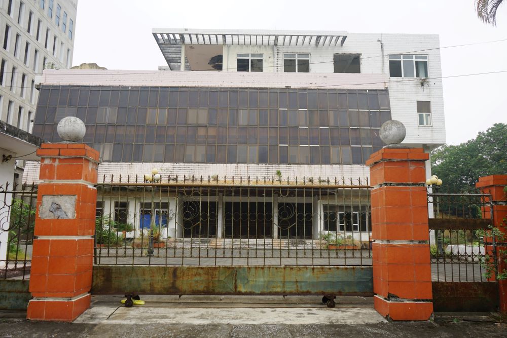 Tru so cu cua Dai phat thanh - truyen hinh Thanh Hoa bo hoang nhieu nam nay. Anh: Quach Du