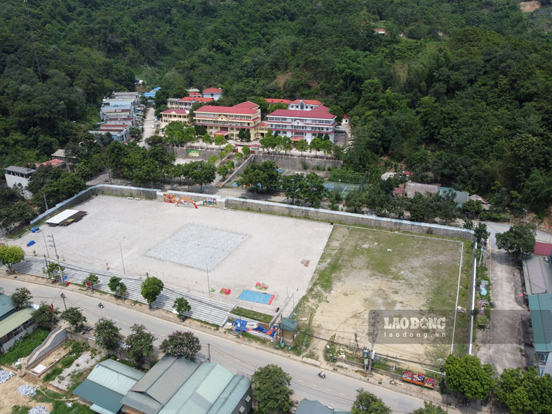7 residential land lots in the center of Bao Lam commune are about to be auctioned. Photo: Tan Van