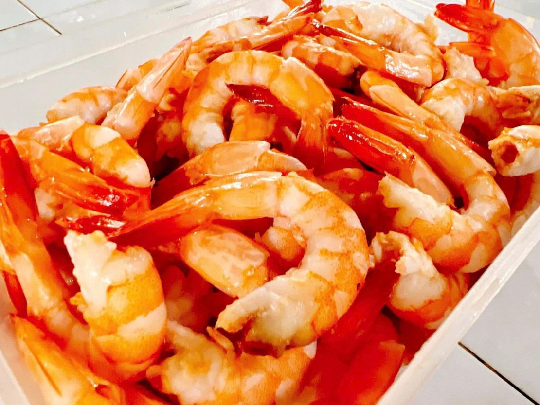 Tom boc non. Anh: Ky Lam