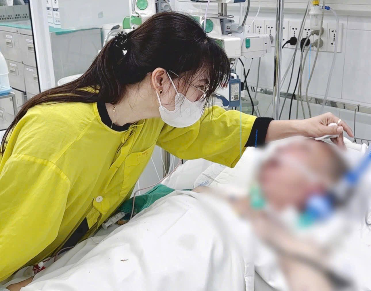 The brain-dead father gave his son his last life. Photo: BVCC