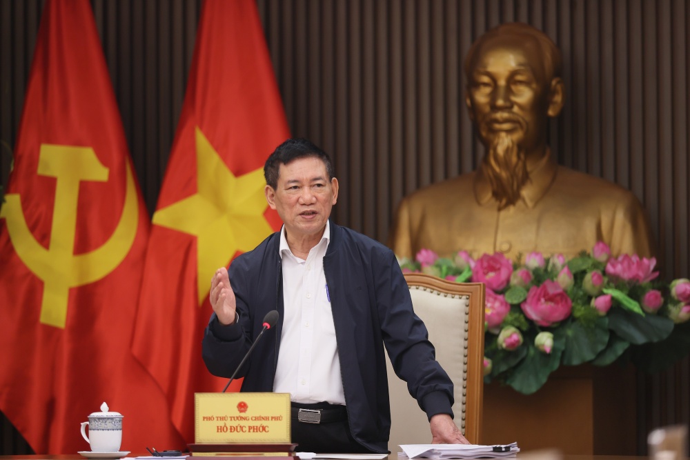 Deputy Prime Minister Ho Duc Phoc emphasized that the goal is to improve the capacity of enterprises after equitization. Photo: VGP