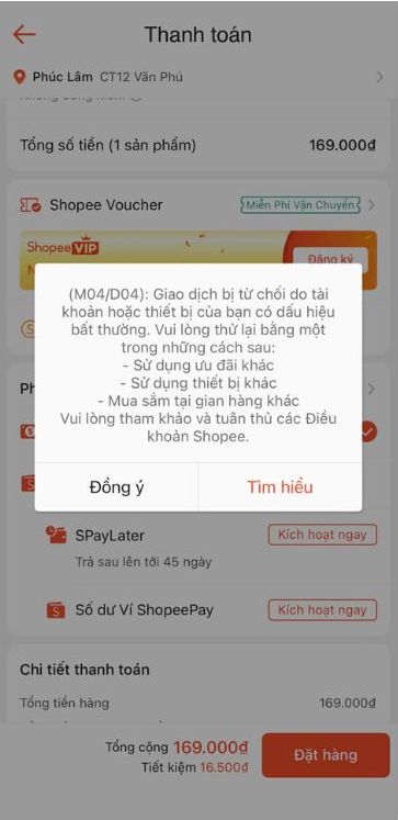 Tai khoan mua hang cua anh Lam da bi chan, khong the thuc hien cac don hang tiep theo. Anh: NVCC 