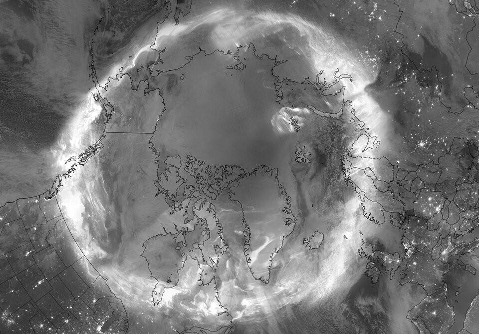 High-energy protons in a geophysical storm in the Arctic on November 12, 2025. Photo: NOAA