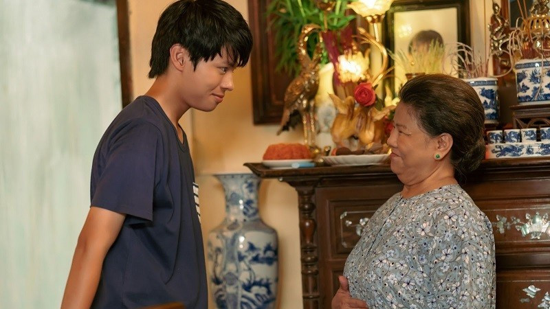 Director Hoang Nam released the film "The miracle generation" after the success of "The Heart of the Light". Photo: Producer.