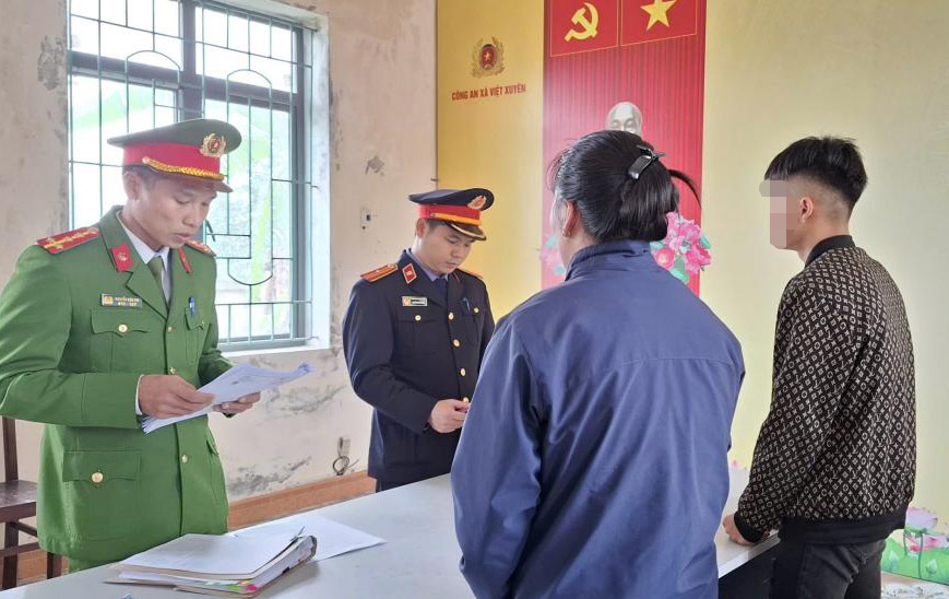 Khởi tố D do ném đá vỡ kính xe trên cao tốc. Ảnh: Công an Hà Tĩnh.