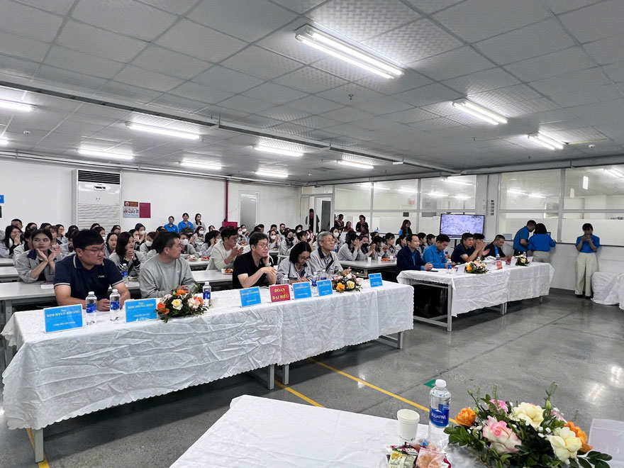 Toan canh Dai hoi Cong doan co so Cong ty TNHH Amogreen Vina. Anh: Thanh Phong
