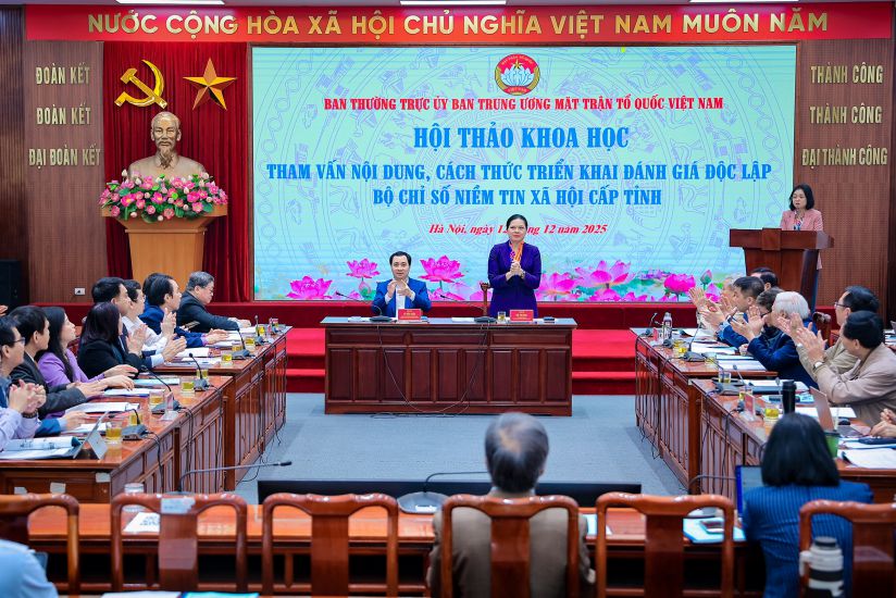Overview of the scientific workshop on the content and methods of implementing independent assessment of the provincial-level social trust index. Photo: Hoai Nam