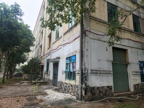 Do khong duoc su dung cac ki-ot nay xuong cap lang phi, mat my quan do thi. Anh: Minh Hanh