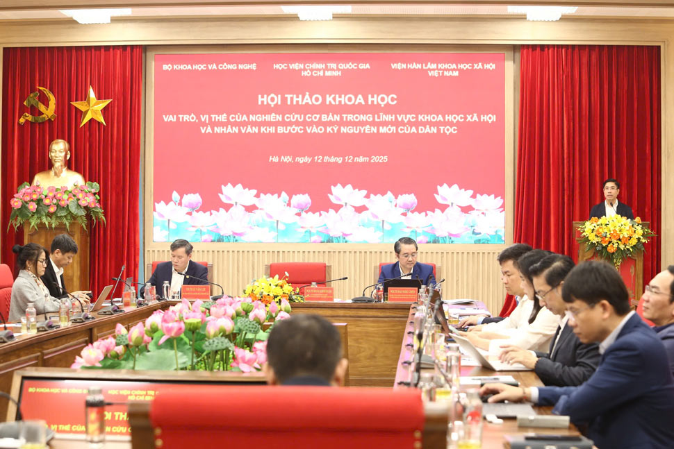 Hoi thao do Bo Khoa hoc va Cong nghe, Vien Han lam Khoa hoc Xa hoi Viet Nam va Hoc vien Chinh tri quoc gia Ho Chi Minh phoi hop to chuc. Anh: Bo KHCN