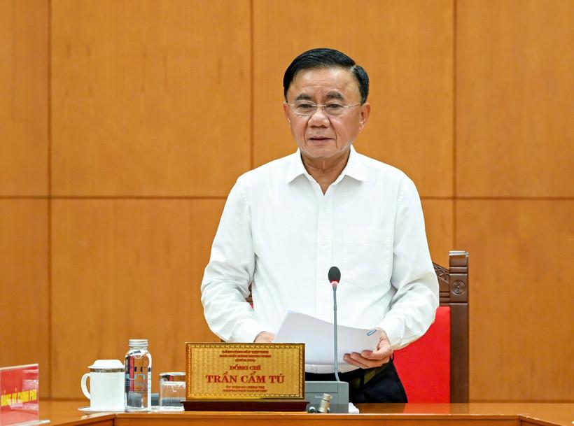 Politburo member and Standing member of the Secretariat Tran Cam Tu signed and issued Conclusion No. 226-KL/TW, which required a 10% streamlining of the number of annual conferences. Photo: Duy Linh