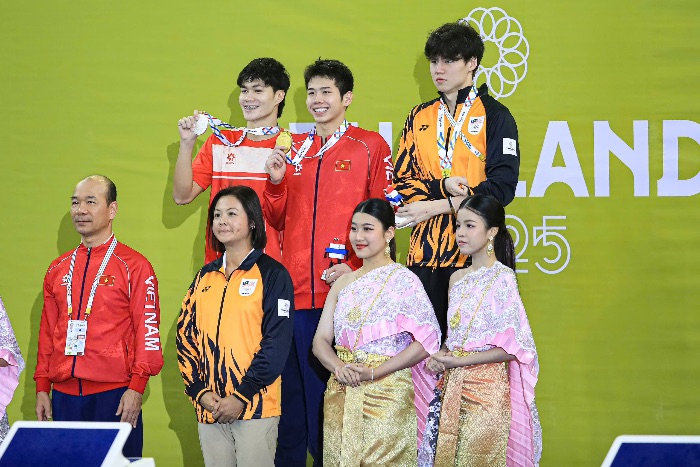 Tam huy chuong dong thuoc ve van dong vien Khai Xin Tan (Malaysia). Chien thang kep nay giup Viet Nam tiep tuc khang dinh vi the manh me tai SEA Games 33.