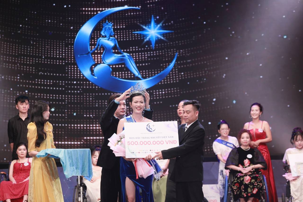 Minh Tam was crowned Miss Moon Vietnam. Photo: Organizing Committee.