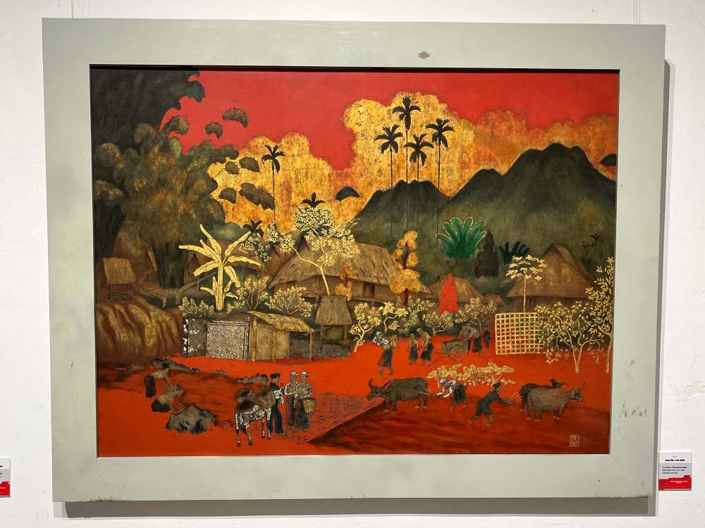 Tac pham “Phong canh Hoa Binh” (Nguyen Van Binh) mo ra khong gian mien nui yen binh voi nui non va sac troi Tay Bac, vua hung vi vua giau chat tho. Anh: Ngoc Mai