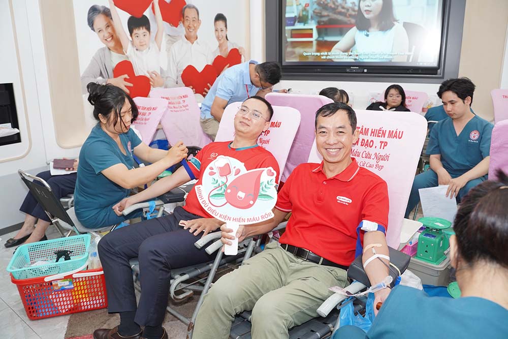 Dai-ichi Life Vietnam's Humanitarian Blood Donation Program in Ho Chi Minh City continues to be implemented. Photo: Nguyen Hoang