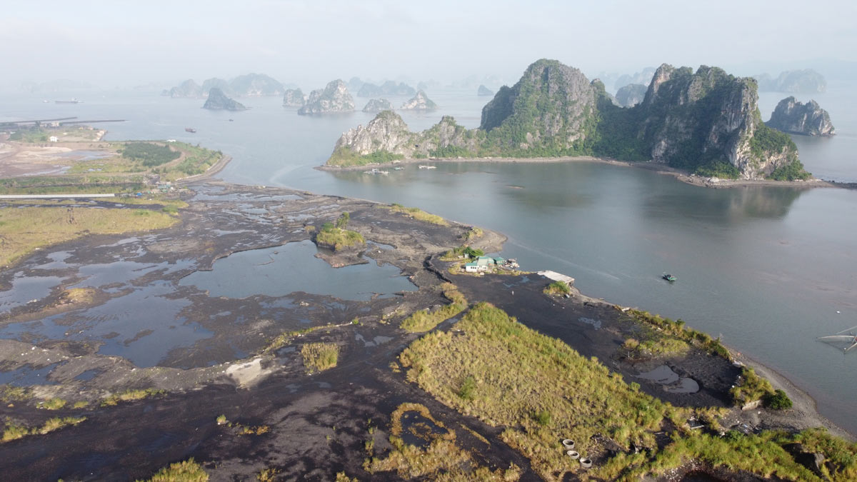 Overview of the implementation location of the Quang Ninh LNG Power Plant Project in Cua Ong Ward. Photo: Doan Hung