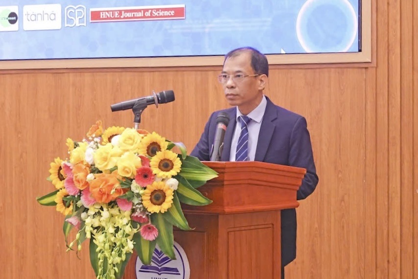 PGS.TS Nguyen Van Trao - Pho Hieu truong Truong Dai hoc Su pham Ha Noi. Anh: BTC