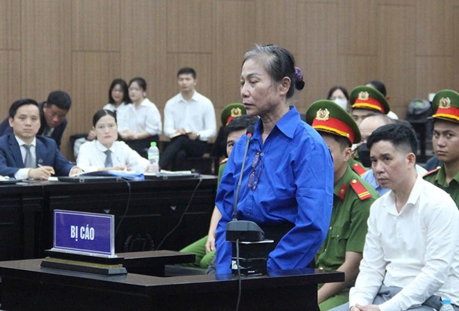 Cuu Bi thu Tinh uy Vinh Phuc Hoang Thi Thuy Lan tai phien toa so tham. Anh: N.Anh