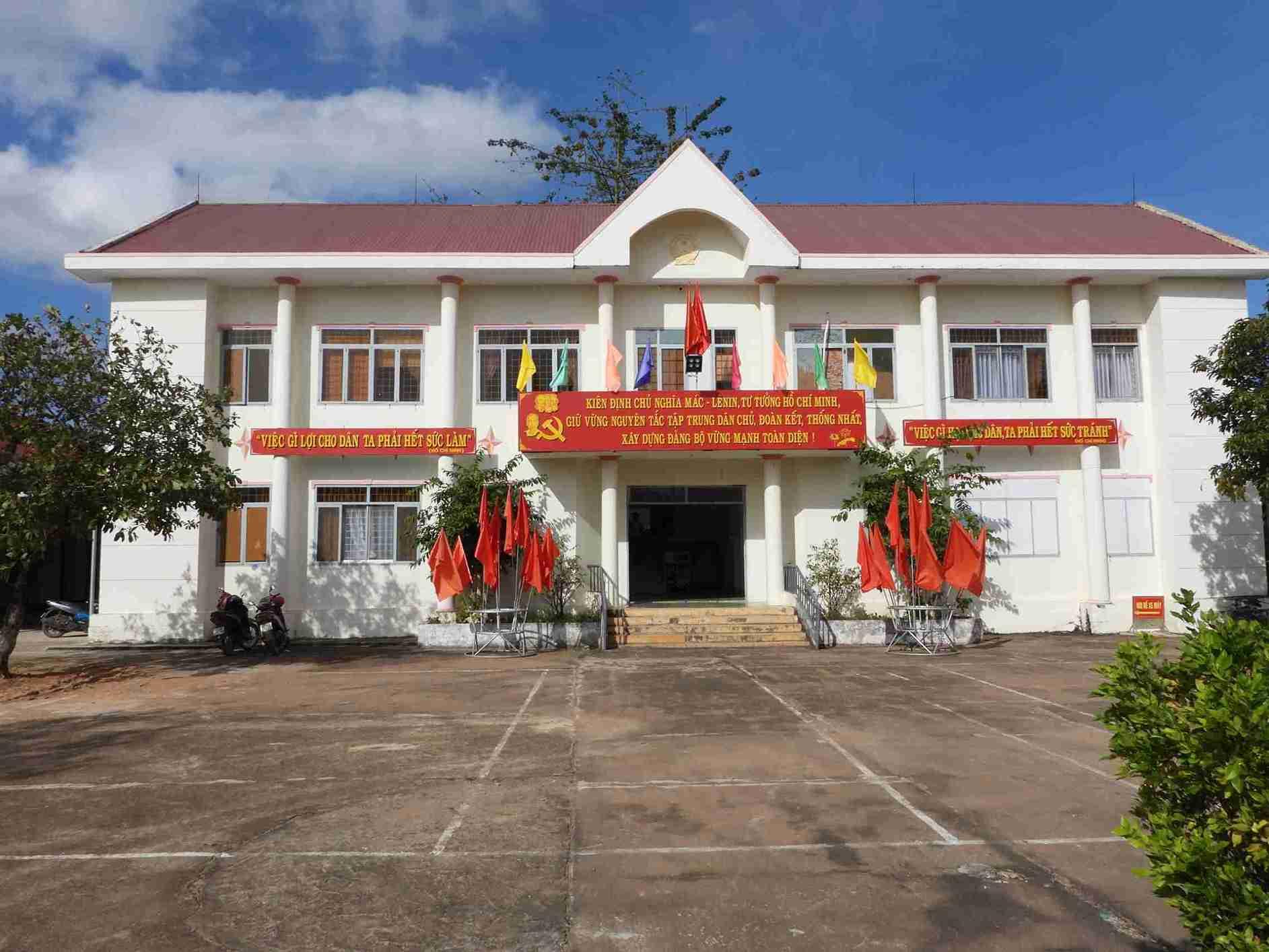 Trong nam 2026, UBND xa tiep tuc giai ngan hieu qua cac chuong trinh muc tieu quoc gia. Anh: Bao Trung