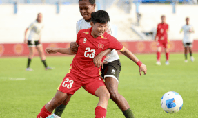 The Vietnam women's team will meet Indonesia in the semi-finals of the 33rd SEA Games. Photo: Minh Dan