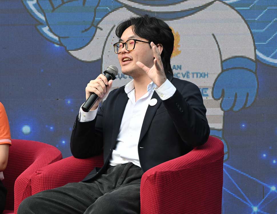 Ong Isaac Tan Tang Yue -