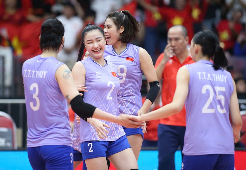 The Vietnamese women's volleyball team will face Thailand in the 33rd SEA Games final. Photo: Minh Dan