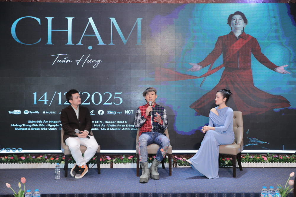 Ca si Tuan Hung chia se ve