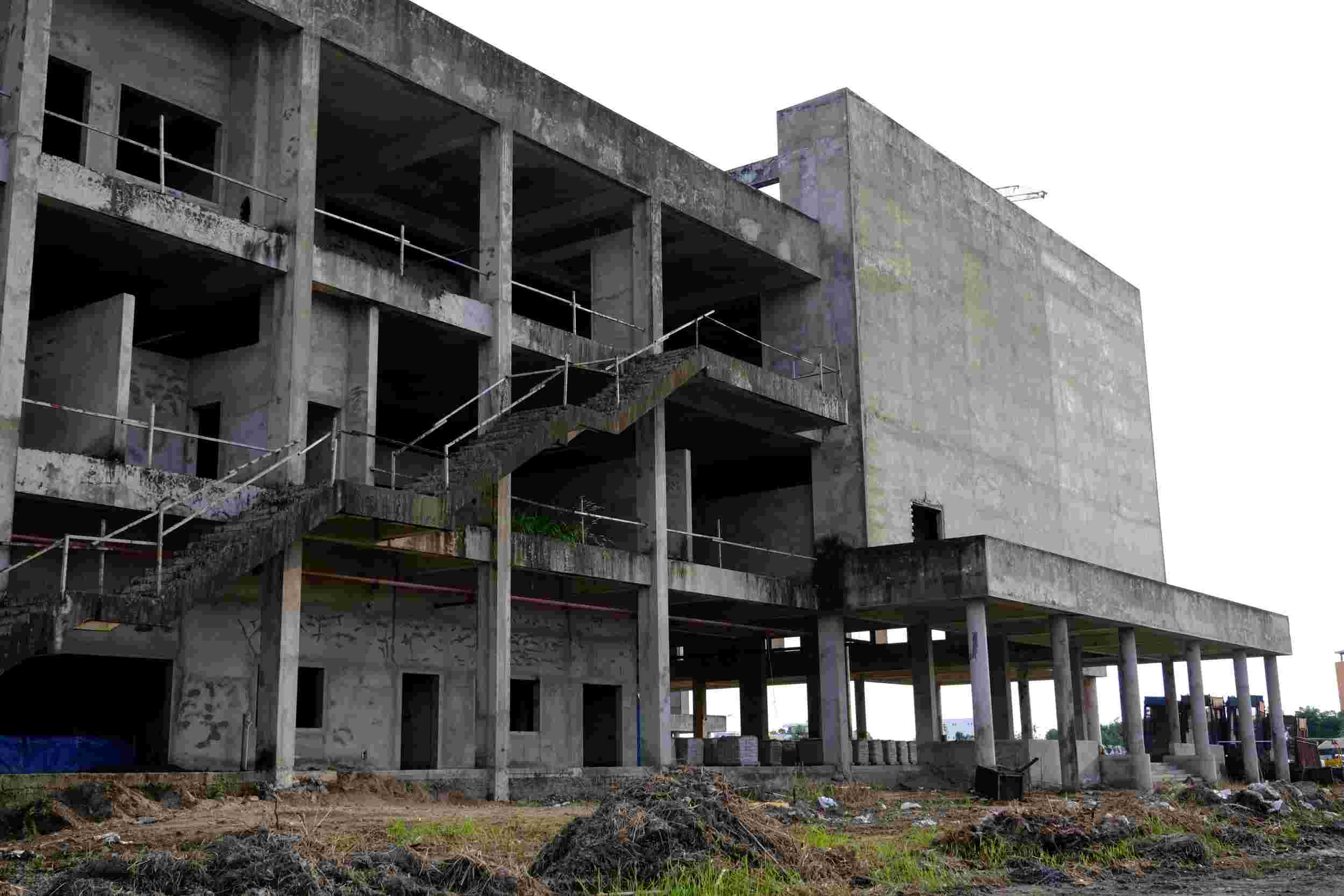 Inside the Can Tho City Oncology Hospital Construction Investment Project with a scale of 500 beds. Photo: Phong Linh