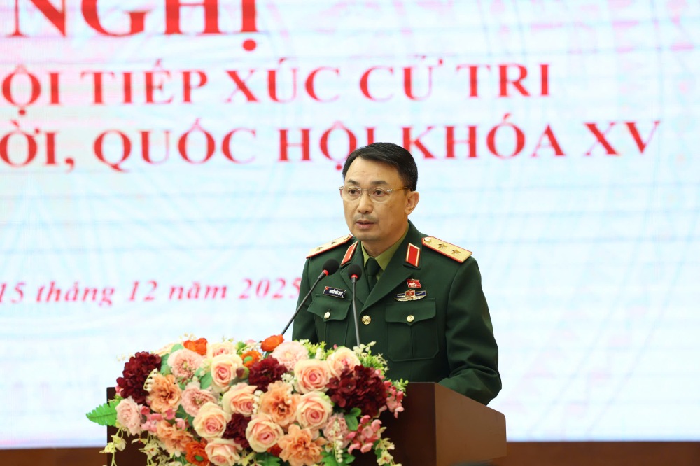 Dai bieu Quoc hoi Nguyen Quoc Duyet thong bao ket qua Ky hop thu 10, Quoc hoi khoa XV. Anh: Pham Dong