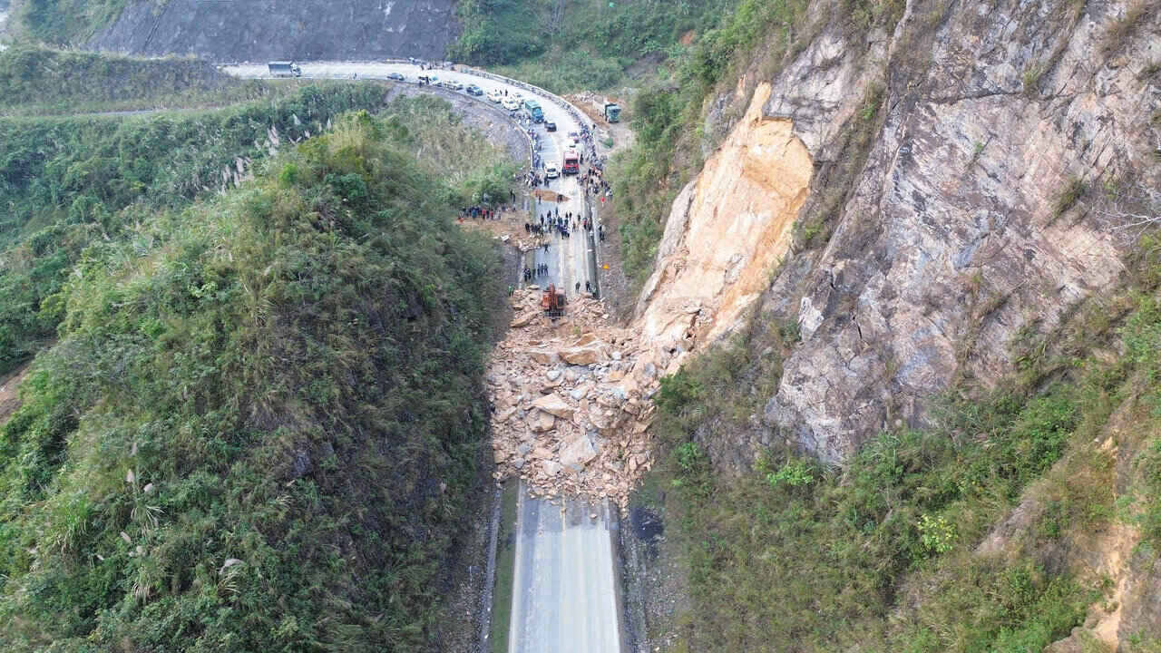 Toan canh diem sat lo duoc PV ghi nhan luc 17h ngay 14.12. Anh: Minh Nguyen