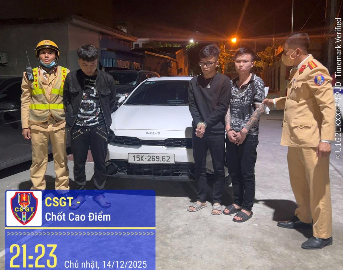 Trạm Cảnh sát giao thông An Hưng phát hiện các đối tượng tàng trữ trái phép ma túy. Ảnh: Công an TP Hải Phòng