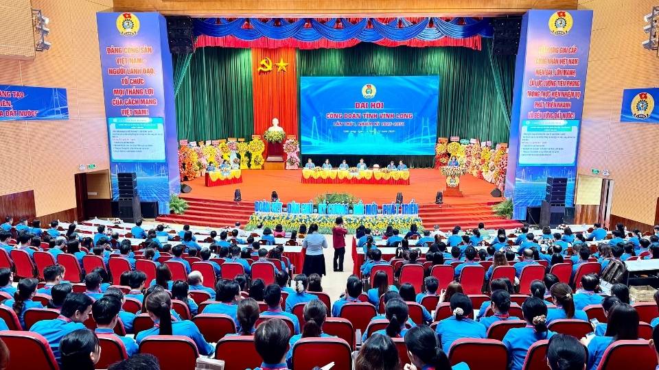 Overview of the first working session of the Vinh Long Provincial Trade Union Congress. Photo: Hoang Loc